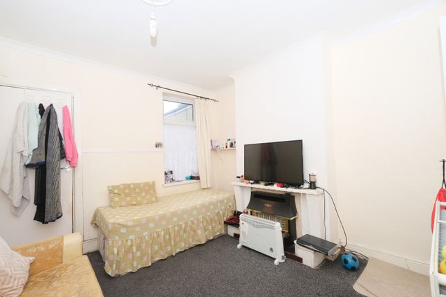 Terraced house for sale in Kyotts Lake Road, Sparkbrook, Birmingham