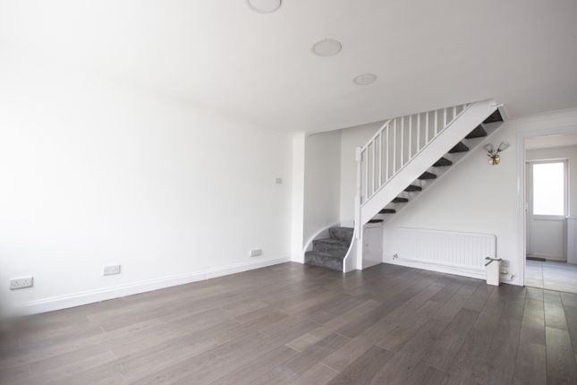 17, Cosford Court, Newcastle upon Tyne photo 3