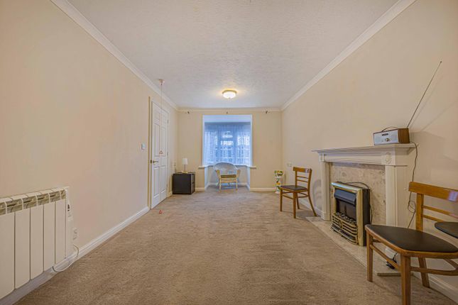 Flat 19, Tudor Court, 210, Main Road, Biggin Hill, Westerham photo 5
