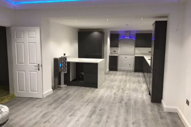 Ground Floor 260, Birkenhead Road, Wirral photo 3