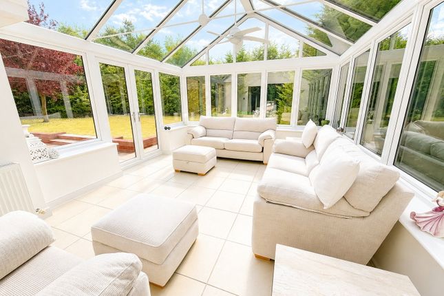 10, Ambleside Drive, Brierley Hill photo 4