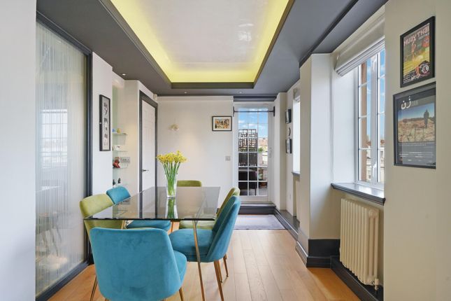 89 Troy Court, Kensington High Street, London photo 4