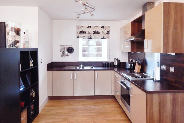 Flat to rent in Annie Smith Way, Birkby, Huddersfield