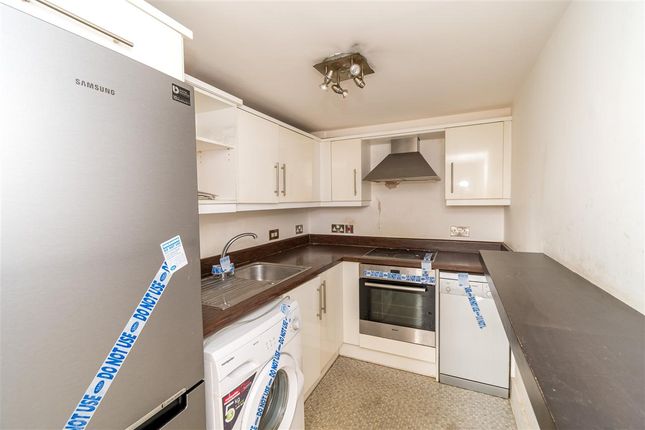 Flat 29 90, Andersons Road, Southampton photo 4