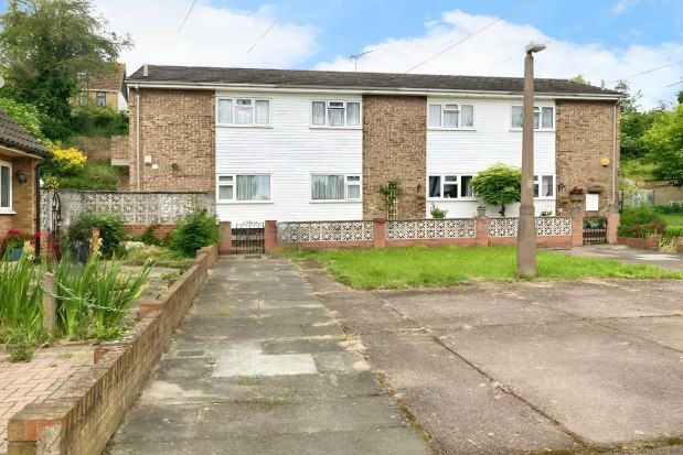 Thumbnail Property to rent in Salisbury Road, Grays