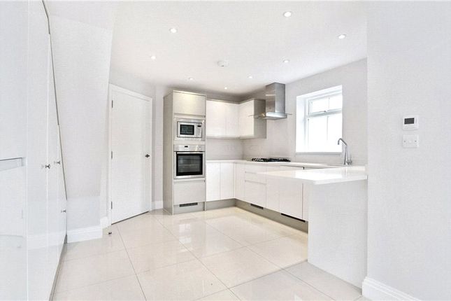 8, Gilliat Row, Rickmansworth photo 4
