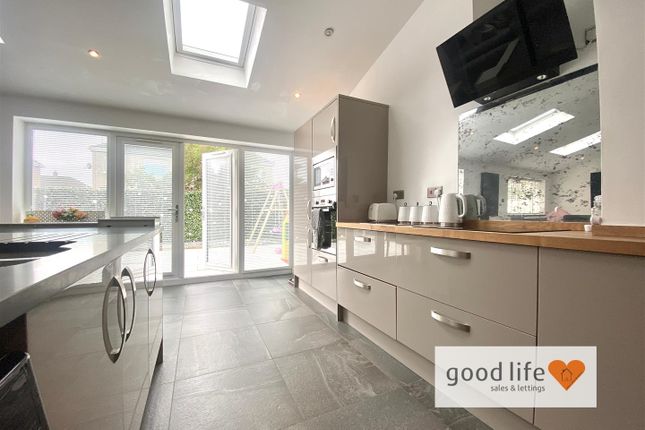 40, Cricklewood Drive, Houghton Le Spring photo 4