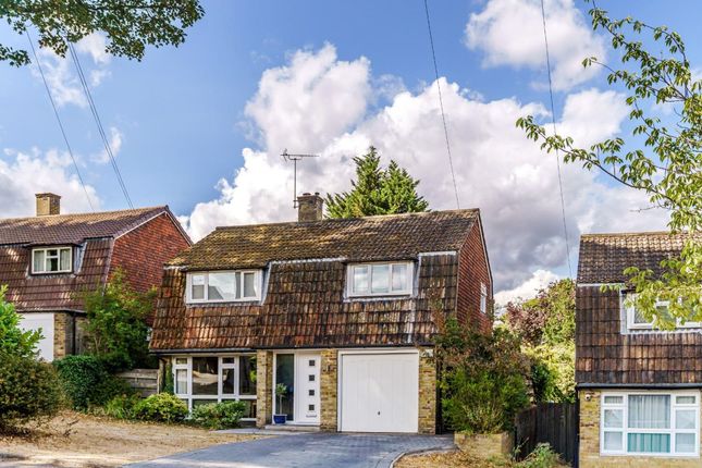 3-bed detached on 22, Treadwell Road, Epsom, £825,000