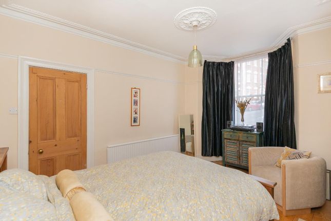 0A2Ths - Bedroom E.Jpg
