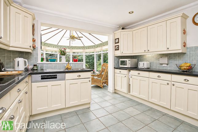 Woodbridge, Eldon Road, Hoddesdon photo 3