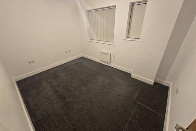 2 Smith Street, Manchester photo 4