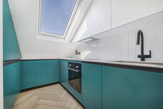 Radford Road, London photo 2