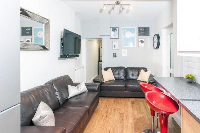 Homes To Let In Inverness Place Roath Cardiff Cf24 Rent