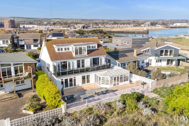 Old Fort Road, 156-003.Jpg