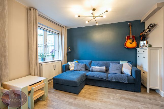 8, Sheerness Close, Nottingham photo 2