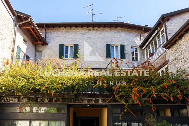 Duplex for sale in Via Adamo Del Pero, Como (Town), Como, Lombardy, Italy