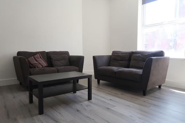 Property to rent in Harold View, Hyde Park, Leeds