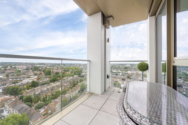 Flat 71, 151, Stockwell Road, London photo 2
