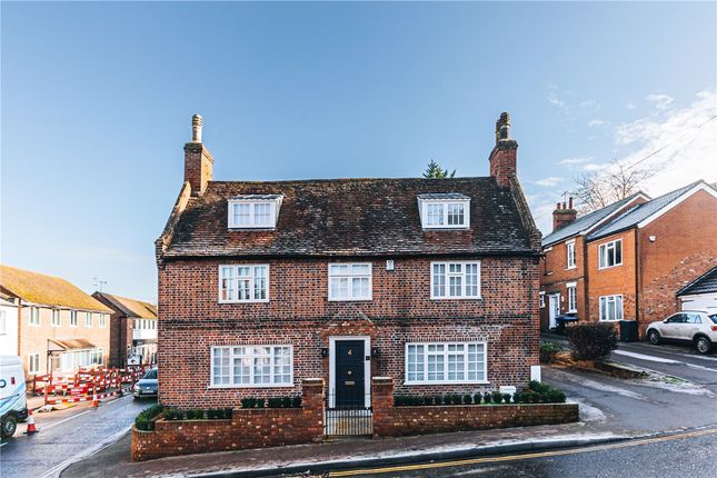 Thumbnail Detached house for sale in London Road, Welwyn, Hertfordshire