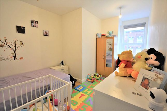 Flat 3, 50, Station Road, Hendon photo 2