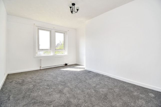 27 Courthill Crescent, Glasgow photo 2