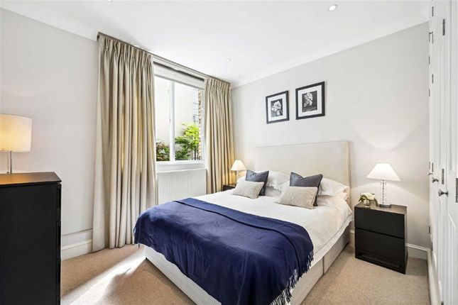 Flat to rent in Wetherby Gardens, London