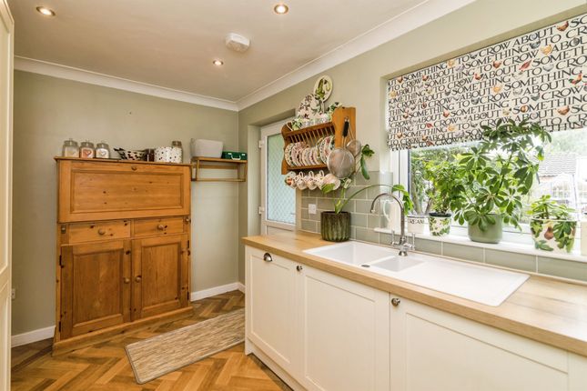 21, Pilgrims Way, Bungay photo 4
