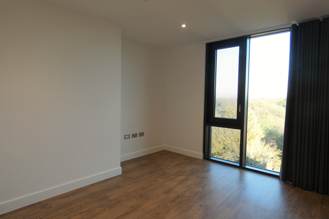 610, Harrington Place, Heathside Crescent Woking, null photo 4