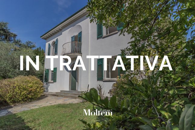Thumbnail Villa for sale in Via Bertola 17, Mandello Del Lario, Lecco, Lombardy, Italy