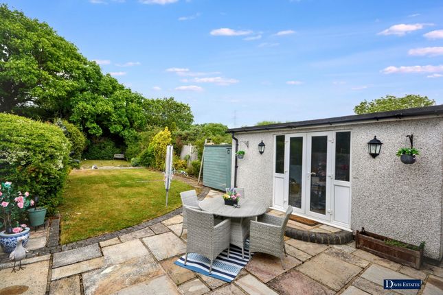 8 Queens Gardens, Upminster photo 4
