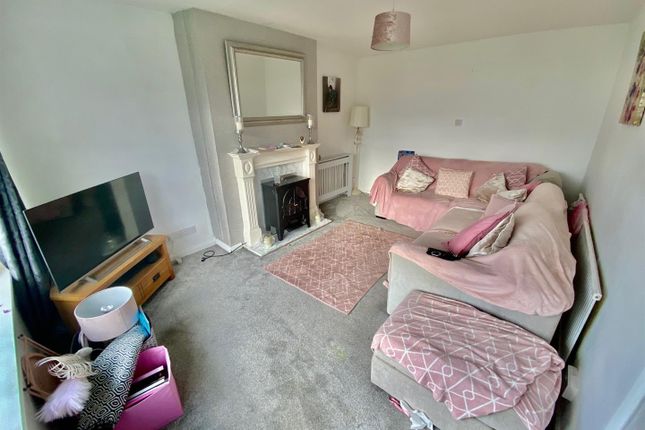 2, Watsons Close, Broughton photo 2
