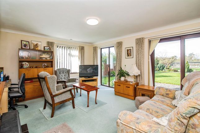 Applewood, Church Road, Bungay photo 3