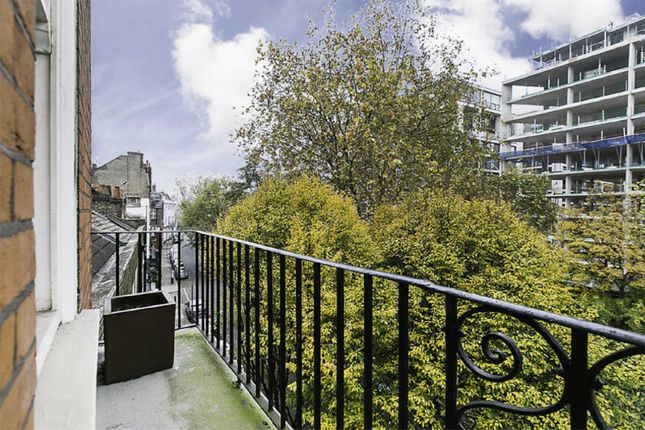 Flat for sale in Welbeck Court, Addison Bridge Place