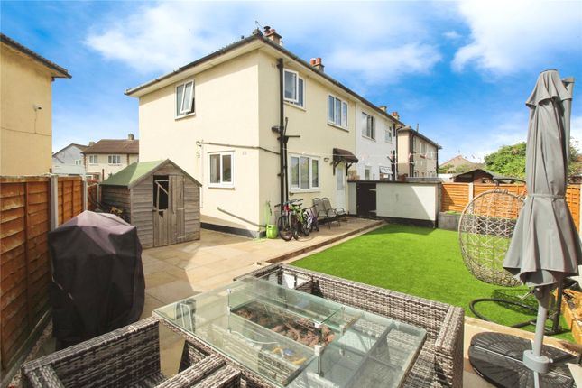 24, Ruskin Drive, Doncaster photo 2