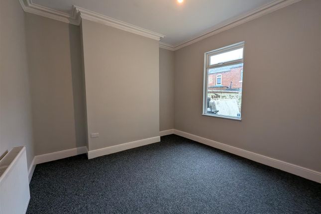 36, Salisbury Terrace, Darlington photo 3