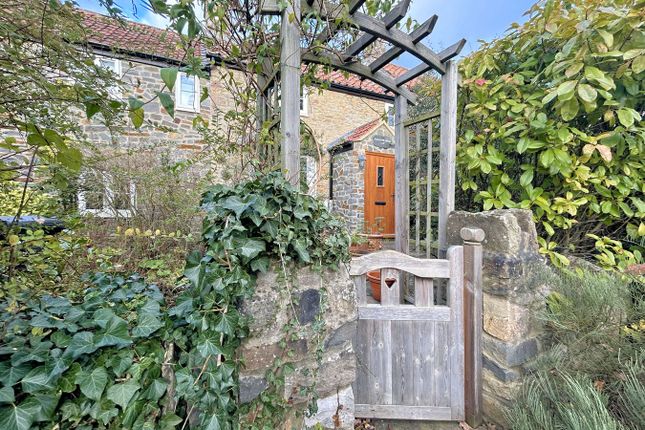 Cornercroft Cottage, Hacket Lane, Thornbury photo 3