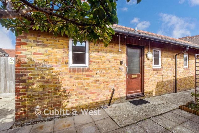 Oakland Court, Nyetimber Lane, Bognor Regis photo 2