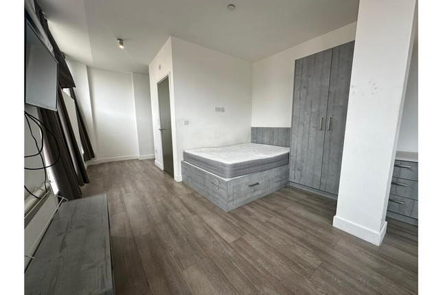 Flat 1, 2 Stamford Street, Leicester photo 4