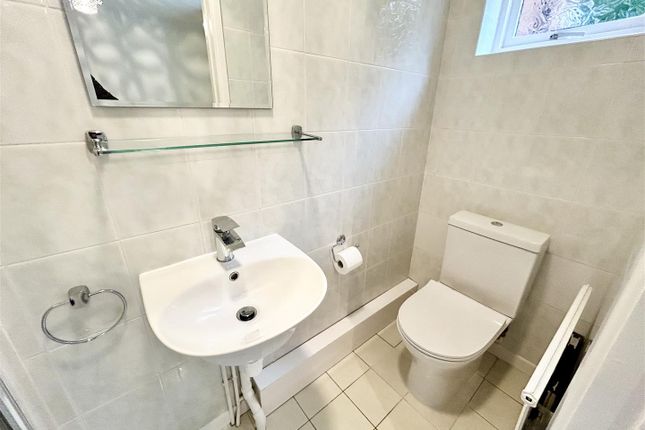 2, Carter Grove, Hereford photo 4