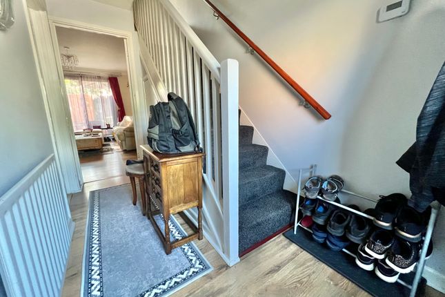 4, Glebefield Gardens, Portsmouth photo 4