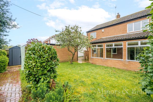 Detached house to rent in The Street, Ringland