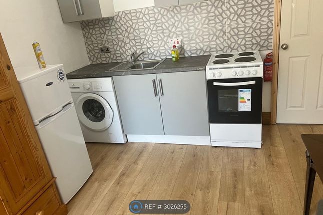 Culverhouse Road, Luton photo 4