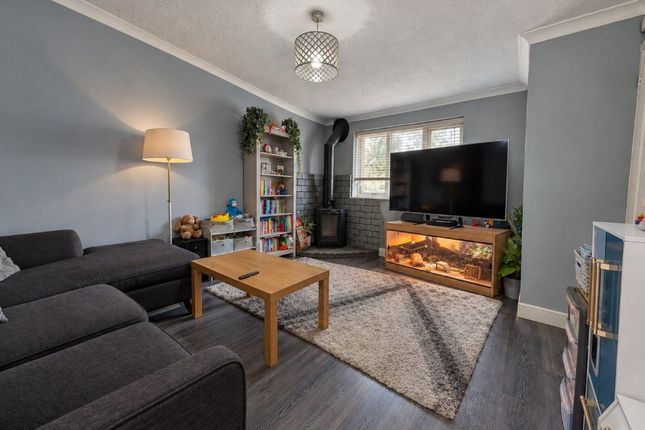 82, Churchwood Drive, Chichester photo 3