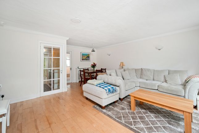 4, Leven Close, Leven Street, Edinburgh photo 4