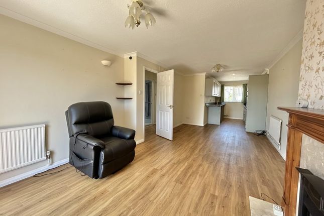 38, Redwood Road, Yeovil photo 4