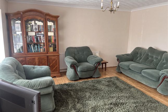 3, St. Petrox Close, Pembrokeshire photo 2