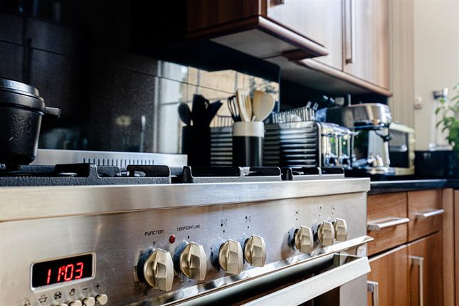 Amwell Street (14).Jpg