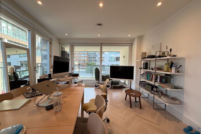 Pearl House, Market Road, London photo 4
