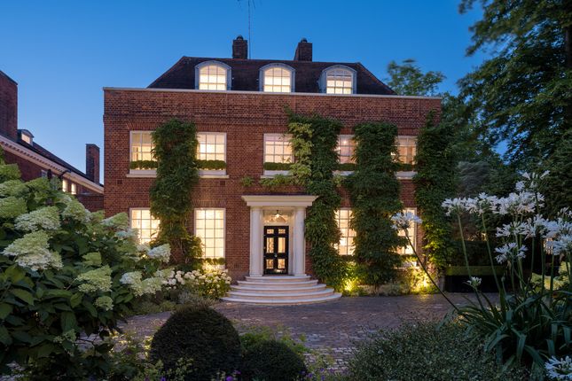 10-bed detached on 56, Avenue Road, London, £30,000,000