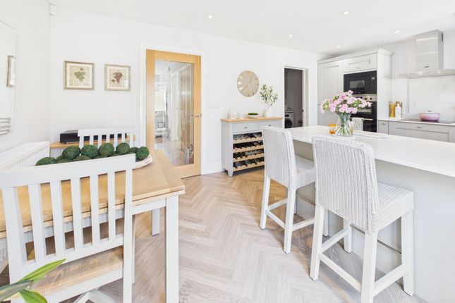 3, Imjin Court, Upper Rissington photo 4